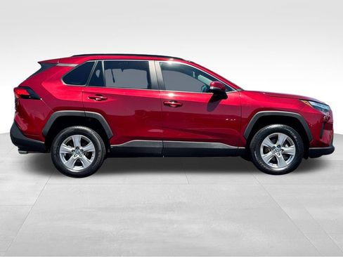 Used 2023 Toyota RAV4 XLE FWD image 8