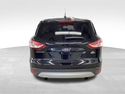 Used 2016 Ford Escape SE w/ SE Cold Weather Package AWD/4WD image 8