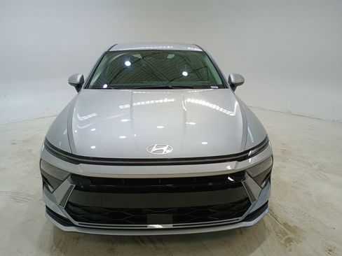 New 2026 Hyundai Sonata Blue FWD image 2