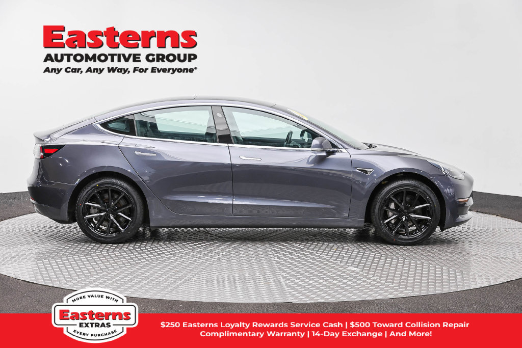 Used 2019 Tesla Model 3 Long Range AWD/4WD image 4