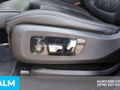 Used 2024 BMW X5 sDrive40i w/ Premium Package RWD image 12