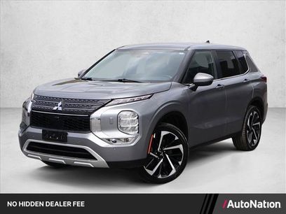 Used 2023 Mitsubishi Outlander SE