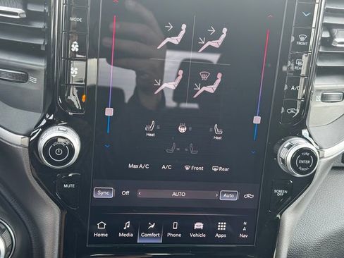 New 2026 RAM 1500 Big Horn AWD/4WD image 29