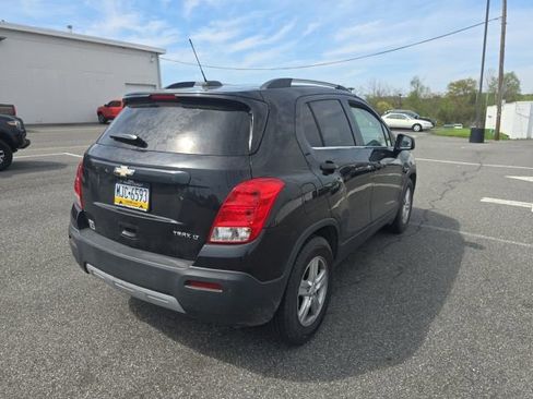 Used 2016 Chevrolet Trax LT w/ LT Convenience Package image 7