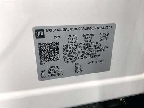 Used 2024 Chevrolet Equinox LT AWD/4WD image 36