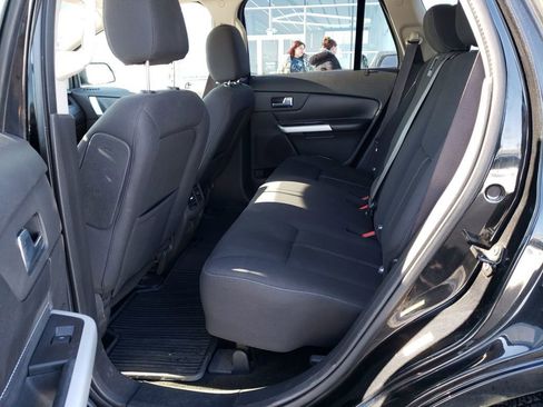 Used 2013 Ford Edge SE image 22