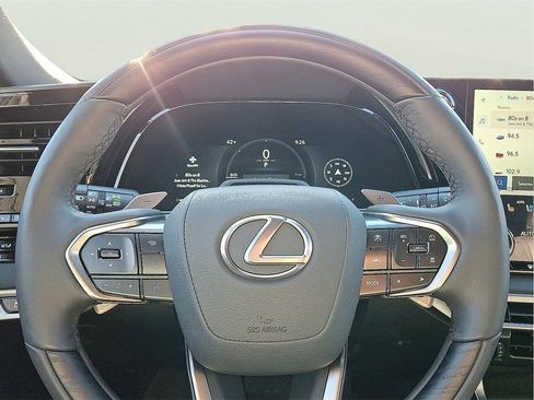 Used 2025 Lexus RX 350h image 21