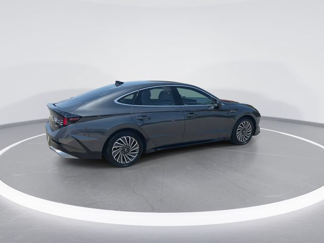 Certified 2025 Hyundai Sonata SEL FWD image 8