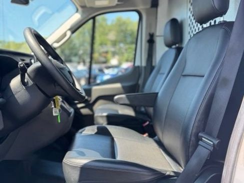 Used 2023 Ford Transit 250 148 High Roof Extended w/ Load Area Protection Package RWD image 14
