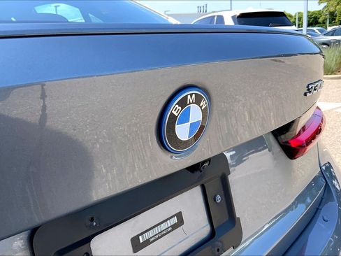 Used 2023 BMW 330e xDrive w/ M Sport Package AWD/4WD image 32