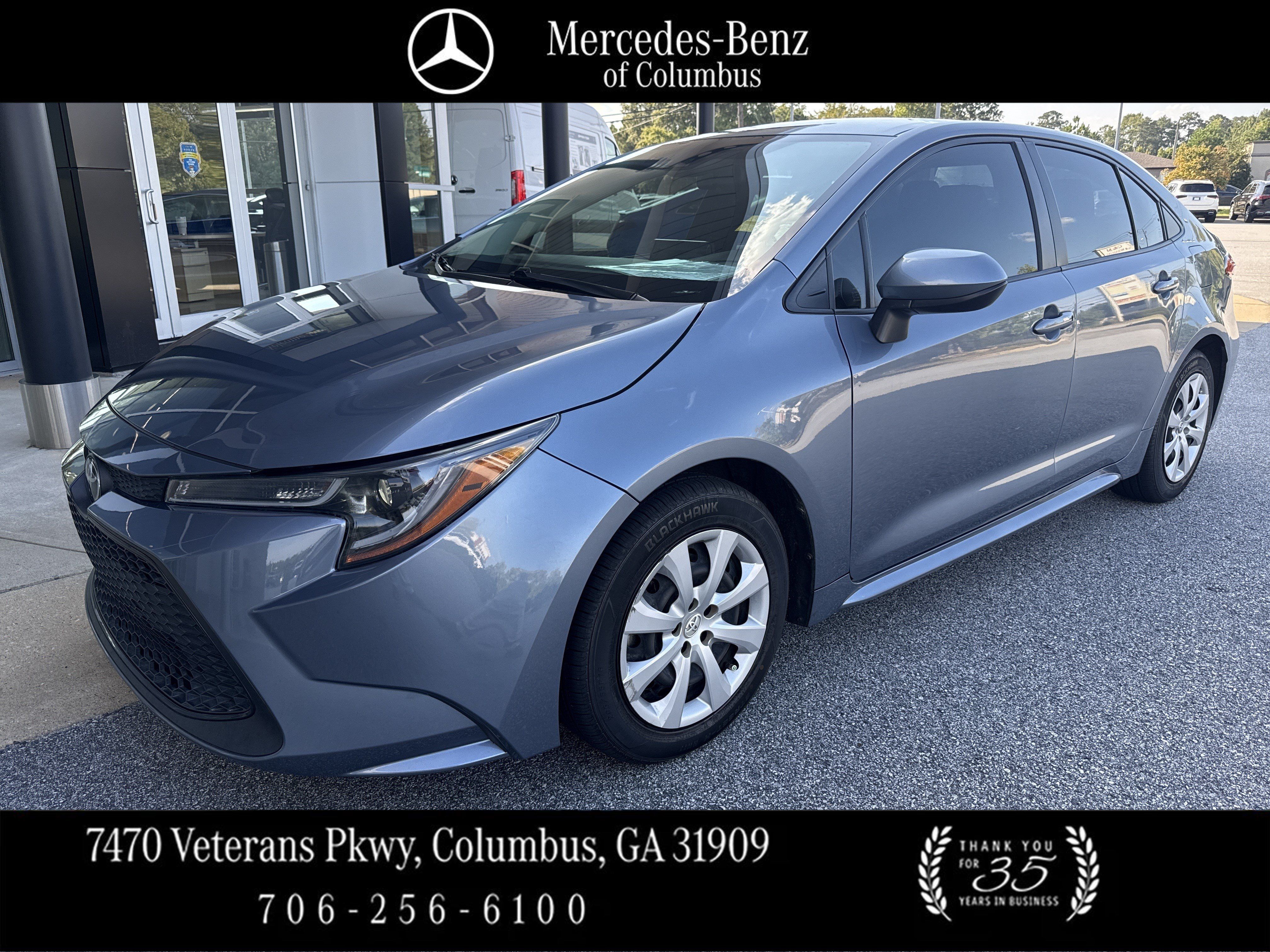 Used 2022 Toyota Corolla LE FWD image 1