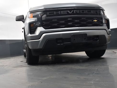 Used 2024 Chevrolet Silverado 1500 Custom image 25