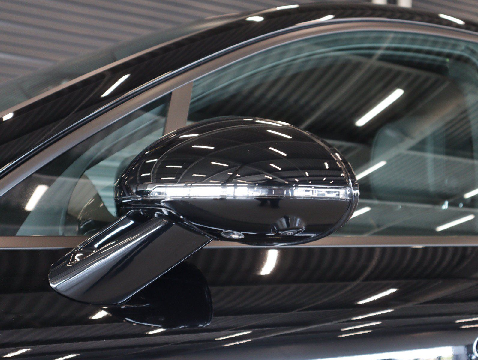 Used 2026 Porsche Macan AWD/4WD image 26