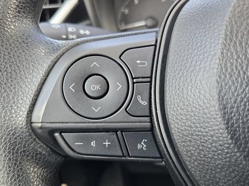Used 2025 Toyota Corolla LE FWD image 22