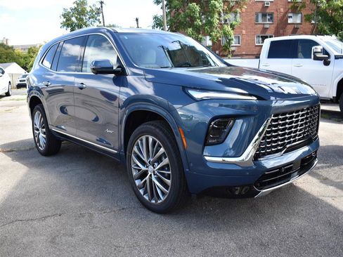 New 2026 Buick Enclave Avenir w/ Super Cruise Package image 3