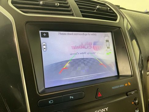 Used 2019 Ford Explorer Limited w/ Class III Trailer Tow Package image 23