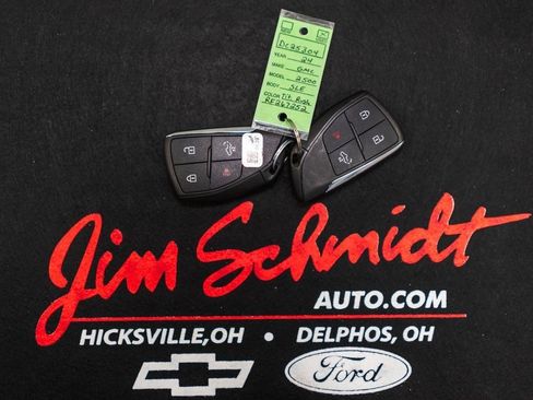 Used 2024 GMC Sierra 2500 SLE image 42