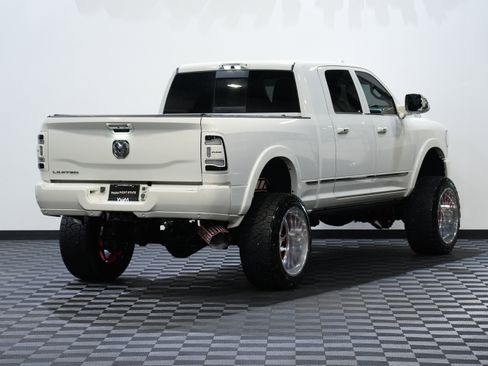 Used 2022 RAM 2500 Limited AWD/4WD image 6