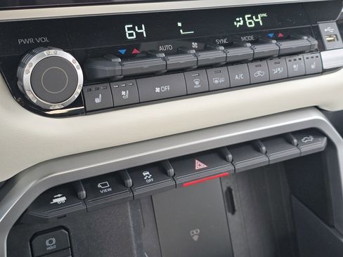 Used 2025 Toyota Tundra Capstone image 22