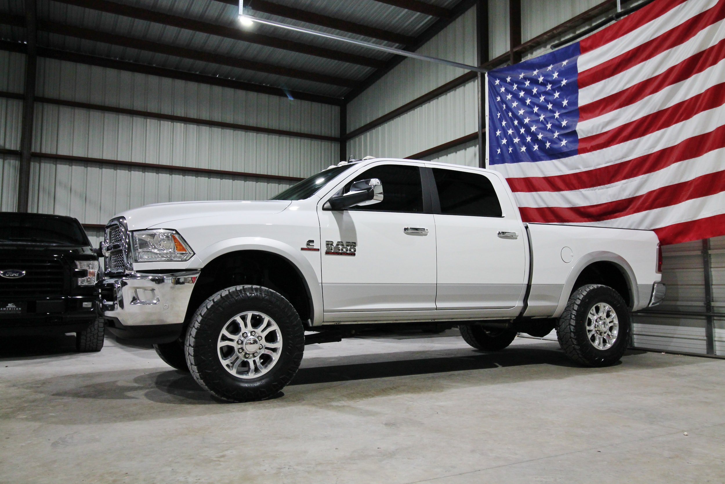 Used 2018 RAM 3500 Laramie AWD/4WD image 4