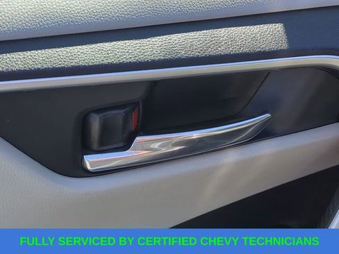 Used 2022 Toyota RAV4 XLE image 21