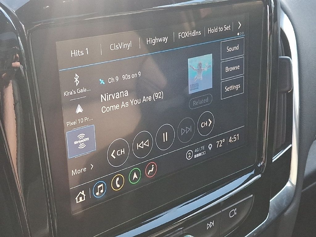 Used 2023 Chevrolet Traverse LT AWD/4WD image 18