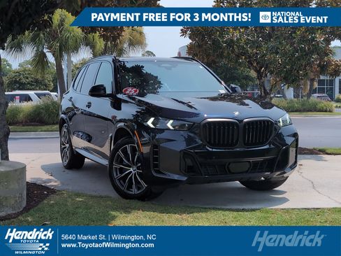 Used 2025 BMW X5 xDrive40i w/ M Sport Package AWD/4WD image 1