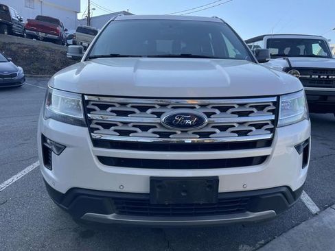 Used 2019 Ford Explorer XLT w/ Equipment Group 202A image 10