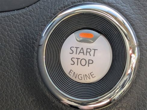 Used 2017 Nissan Altima 2.5 SL w/ 2.5 Technology Package image 31