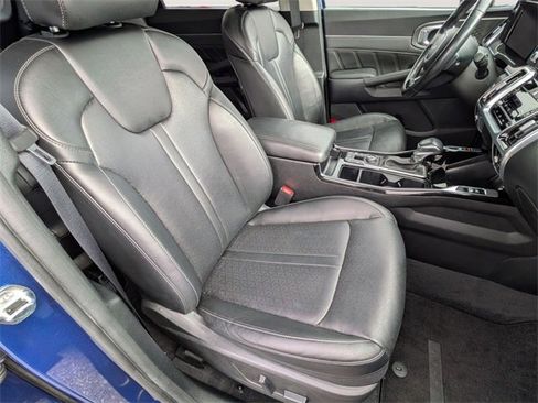 Used 2023 Kia Sorento SX image 36