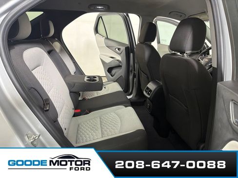 Used 2020 Chevrolet Equinox LS w/ LS Convenience Package FWD image 22