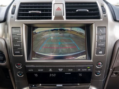 Used 2018 Lexus GX 460 Premium w/ Premium Package AWD/4WD image 33