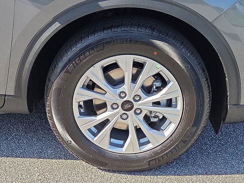 Certified 2025 Ford Escape Active image 7