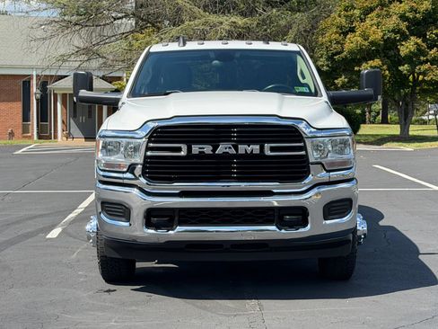 Used 2019 RAM 3500 Big Horn AWD/4WD image 3