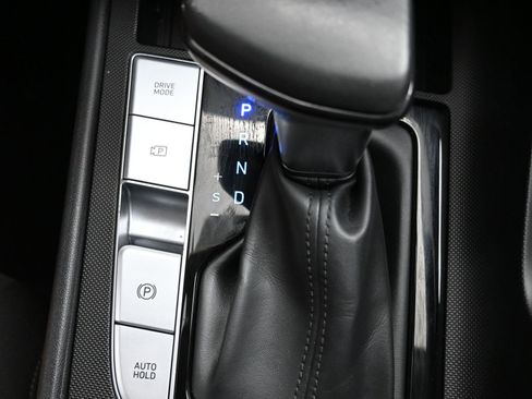 Used 2023 Hyundai Elantra SEL w/ Convenience Package FWD image 19