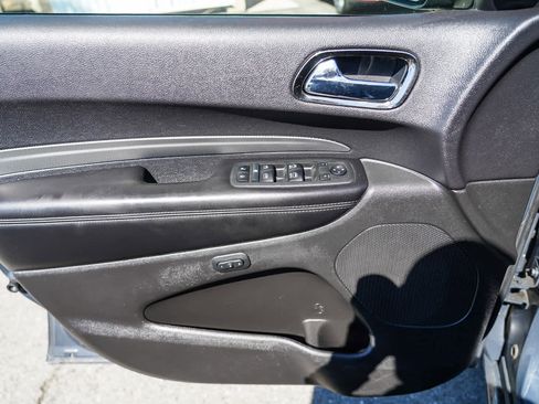 Used 2018 Dodge Durango GT image 19