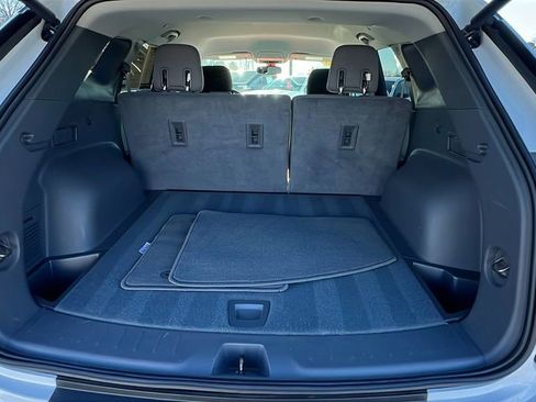 Used 2020 Chevrolet Blazer LT image 9