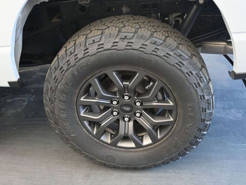 Used 2025 Ford F150 Tremor AWD/4WD image 13
