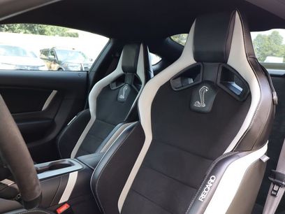 Used 2021 Ford Mustang Shelby GT500 w/ Carbon Fiber Track Pack