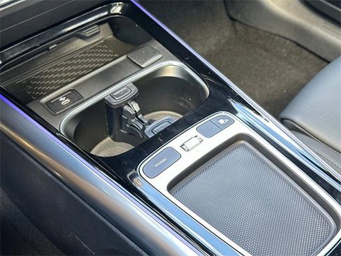 Certified 2025 Mercedes-Benz GLA 250 4MATIC image 32