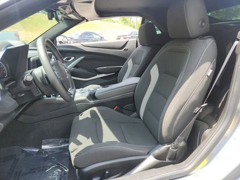 Used 2024 Chevrolet Camaro LT image 9