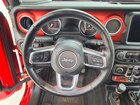 Used 2021 Jeep Wrangler Unlimited Rubicon image 27