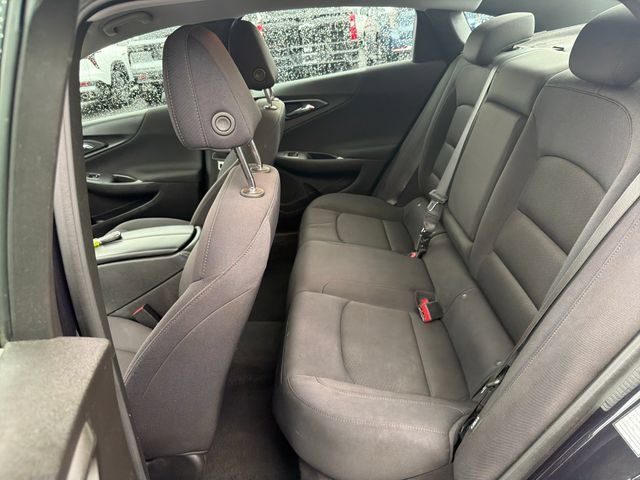 Used 2023 Chevrolet Malibu LT FWD image 26