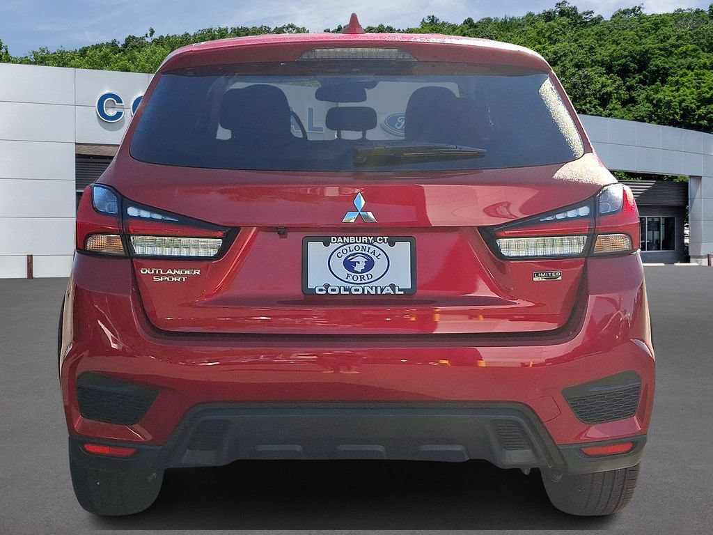Used 2025 Mitsubishi Outlander Sport LE AWD/4WD image 5