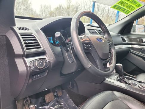Used 2018 Ford Explorer Sport w/ Equipment Group 401A AWD/4WD image 10