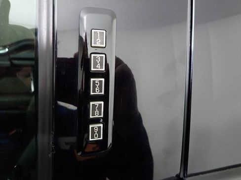 Used 2015 Ford F150 XLT w/ Equipment Group 302A Luxury image 43