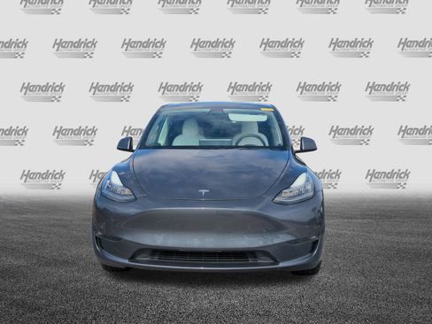 Used 2021 Tesla Model Y 2WD image 3