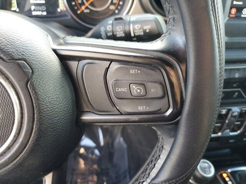 Used 2021 Jeep Wrangler Unlimited Sport image 29