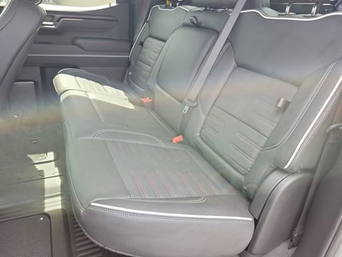 Used 2024 GMC Sierra 1500 AT4X image 15