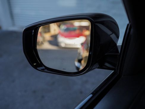 Used 2023 Jeep Grand Cherokee 4WD 4xe image 34